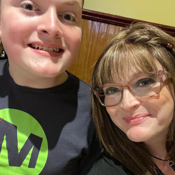 Meet your Posher, Tracy, (formally Adensdream) - Picture 3 of 12